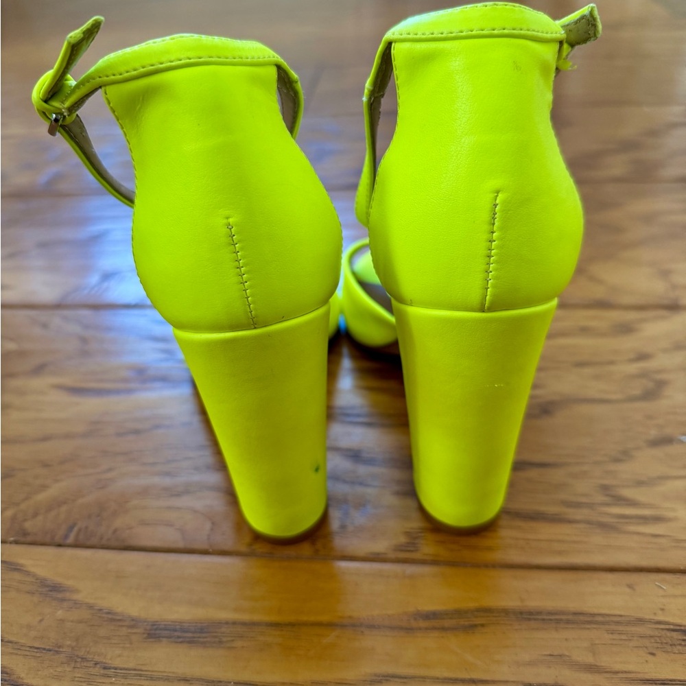 ZARA Neon Yellow T-Strap Block Heel Sandals 6.5 Lime Green Fluo Bright Party Pop - Picture 7 of 14